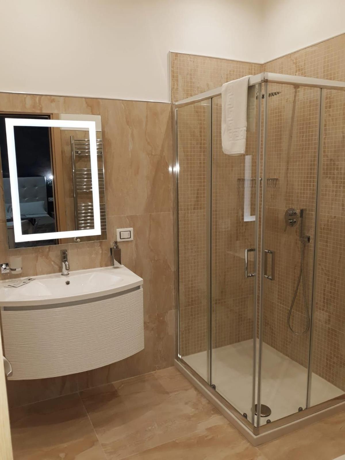 Il Vittoriano Aparthotel Porto Cesareo Exterior photo