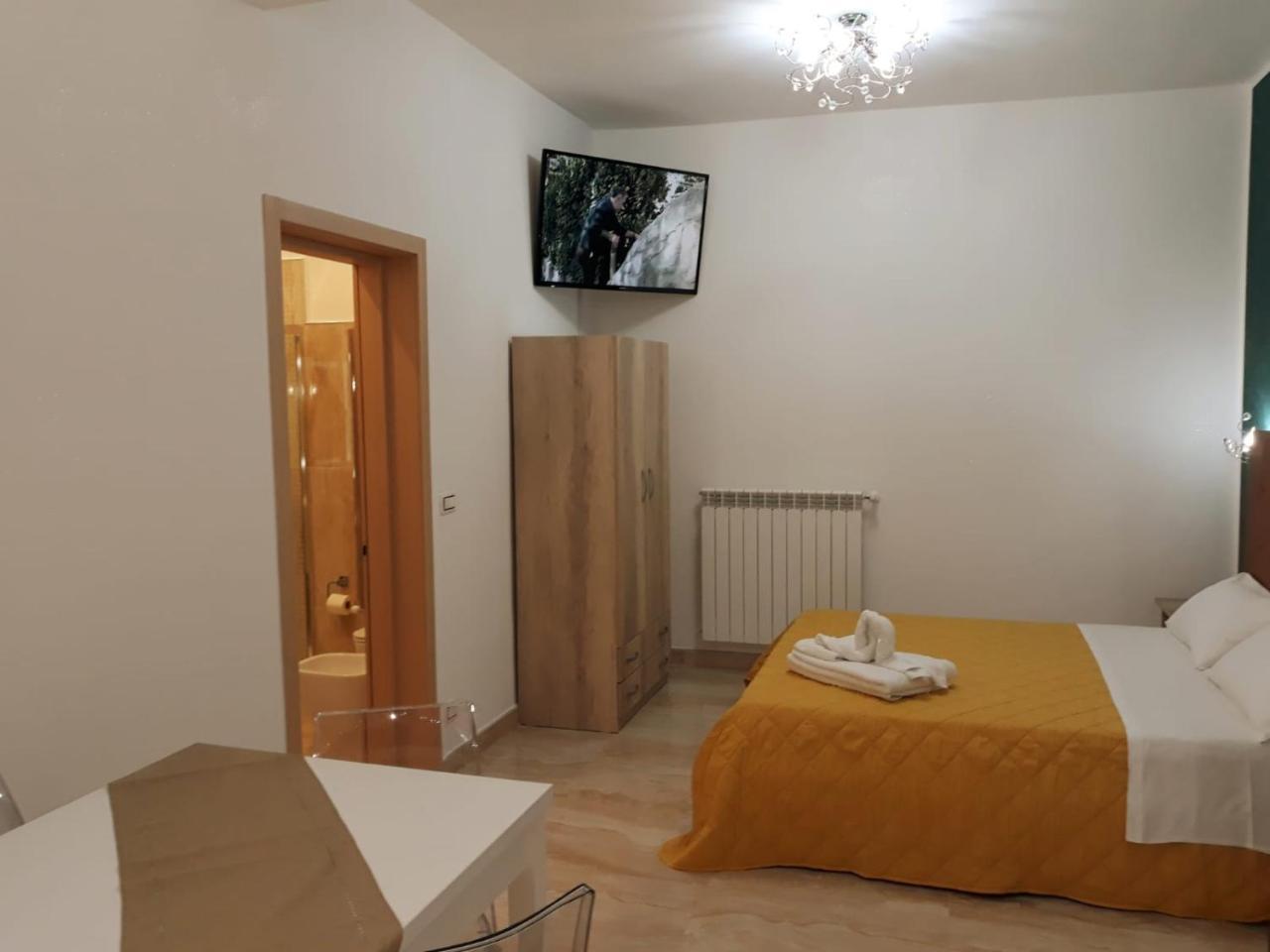 Il Vittoriano Aparthotel Porto Cesareo Exterior photo